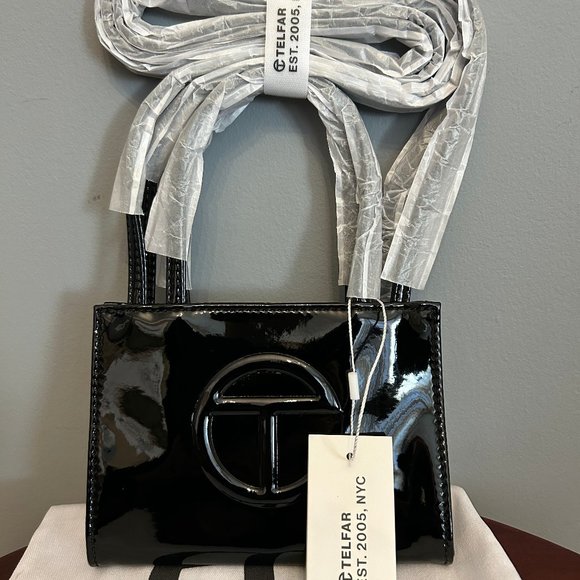 BNWT TELFAR Small Black PATENT Shopping Bag - Picture 3 of 6
